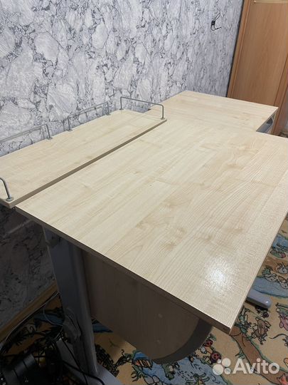Детский стол парта