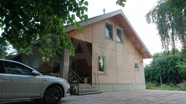 Дом 183 м² на участке 17 сот.