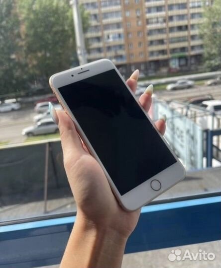 iPhone 8 Plus, 64 ГБ
