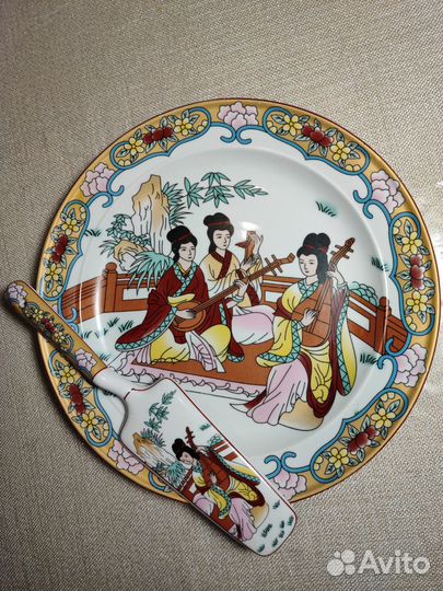 Блюдо для торта