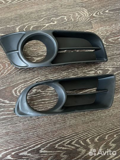 Оконтовка птф левая и правая на Corolla E120 кузов