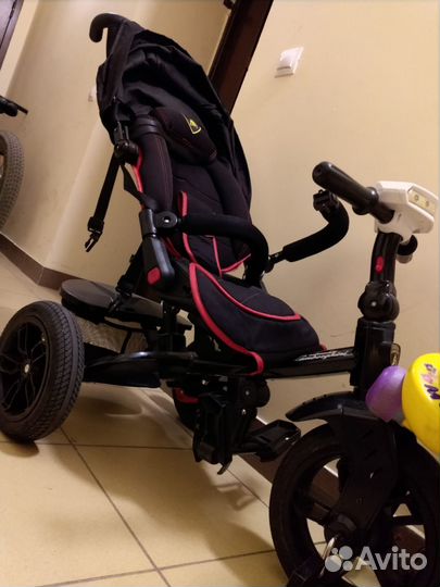 Трехколесный велосипед