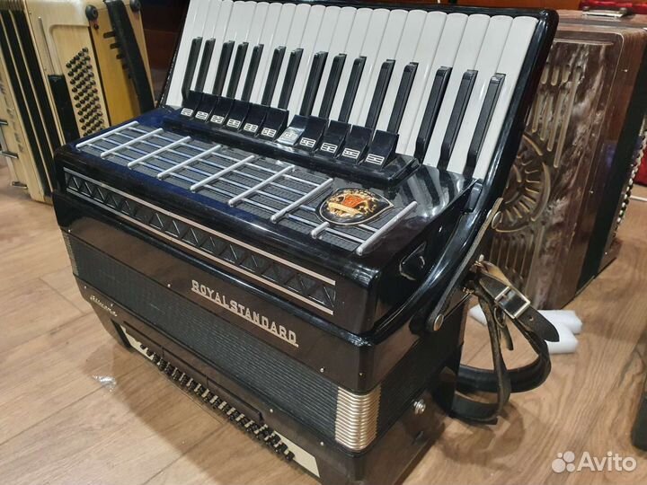 Аккордеон Royal Standart 7/8