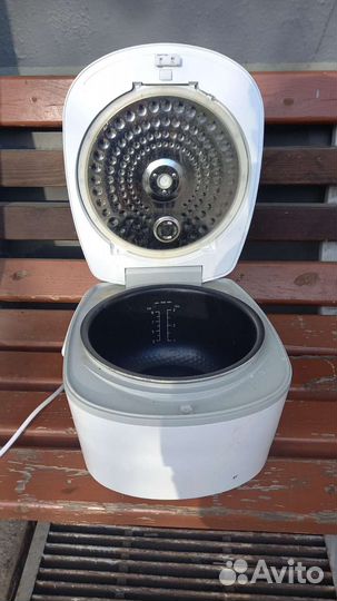 Мультиварка б.у