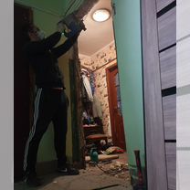 Установка входных металлических дверей, Москва