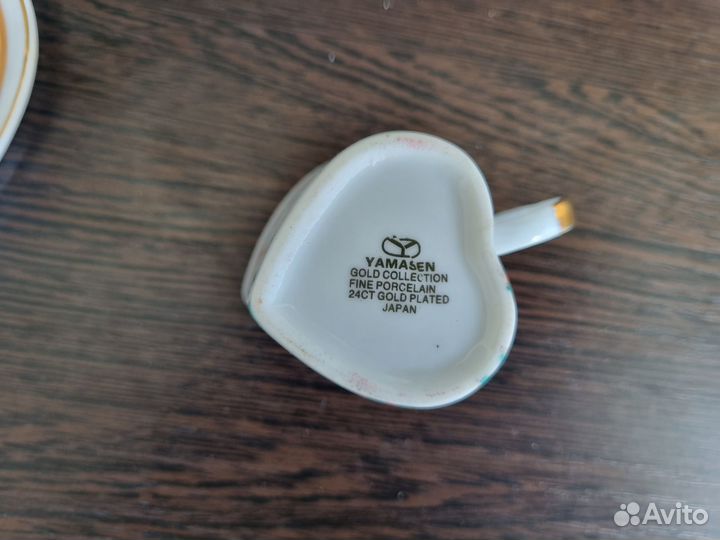 Чашки в виде сердца рыбки кои