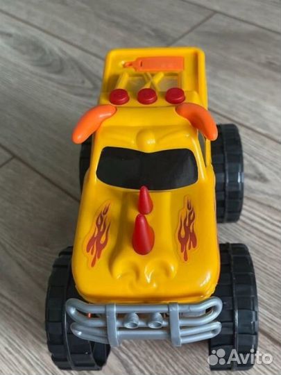 Машинка игрушка монстр-трак Hot Wheels