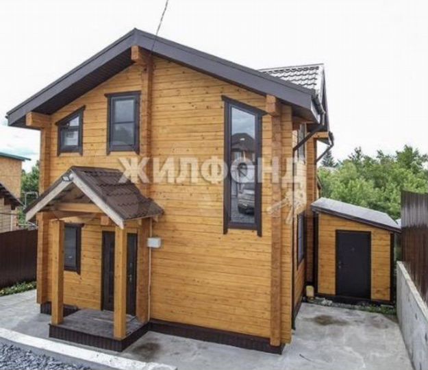 Коттедж 96 м² на участке 5 сот.