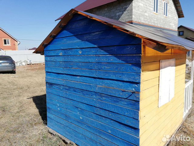 Детский игровой домик из дерева