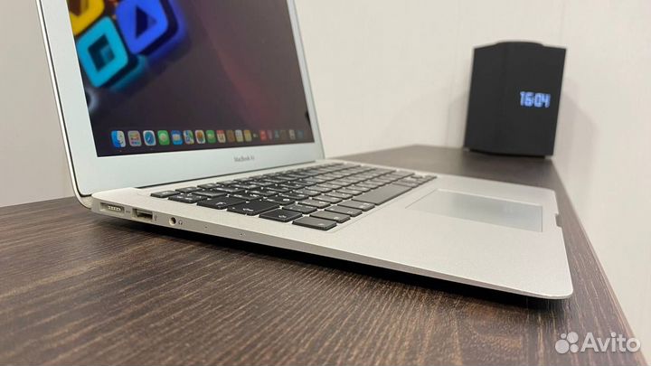 Apple MacBook Air 13