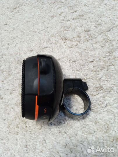 Портативная колонка jbl