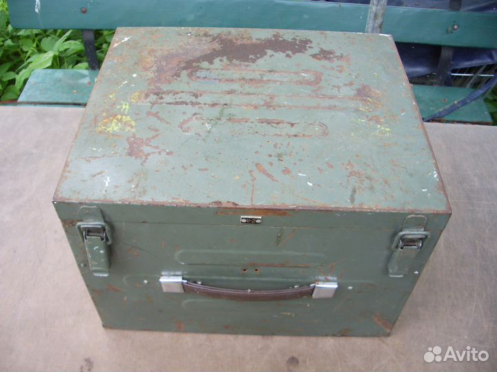 Армейский металлический ящик 003