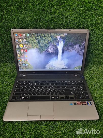 Ноутбук Samsung NP355V5C