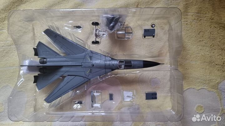 Модель самолета F-111