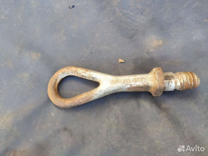 Крюк буксировочный audi a6c5