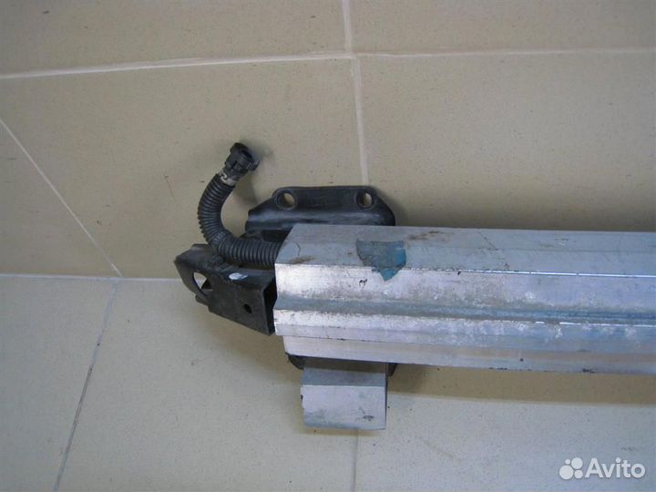 Усилитель бампера переднего Subaru Forester SG/S1