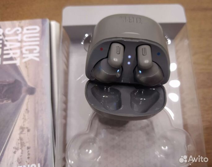 Беспроводные наушники JBL Tune 220 TWS