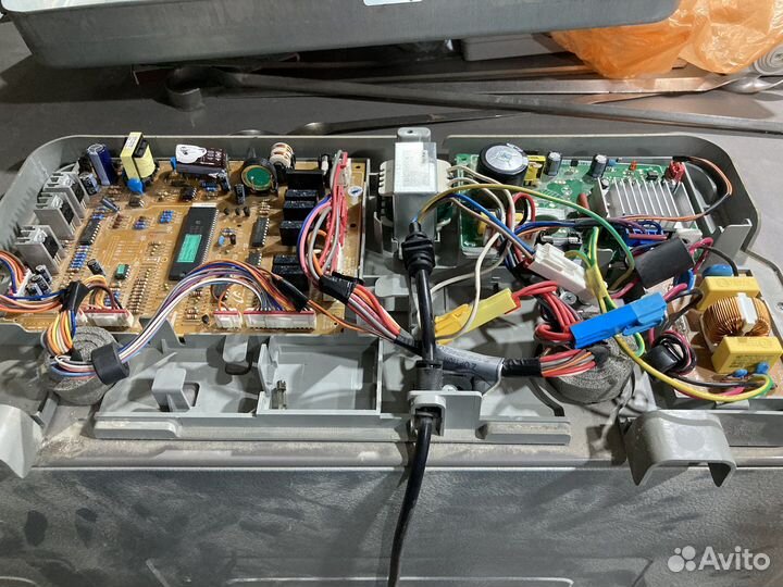 Ремонт холодильников