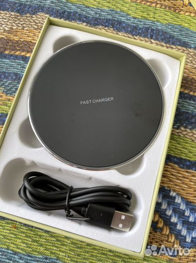 Беспроводная зарядка для iPhone