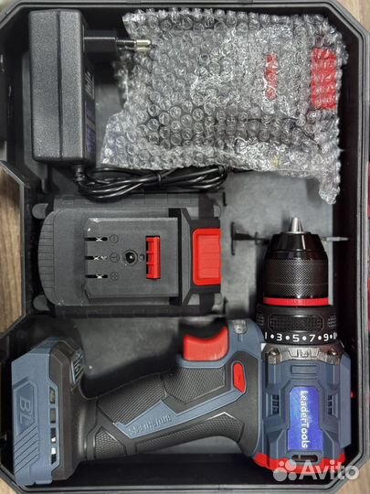 Дрель-шуруповерт LeaderTools 65Нм 20В