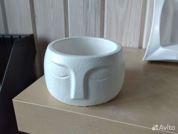 Горшок гипсовый
