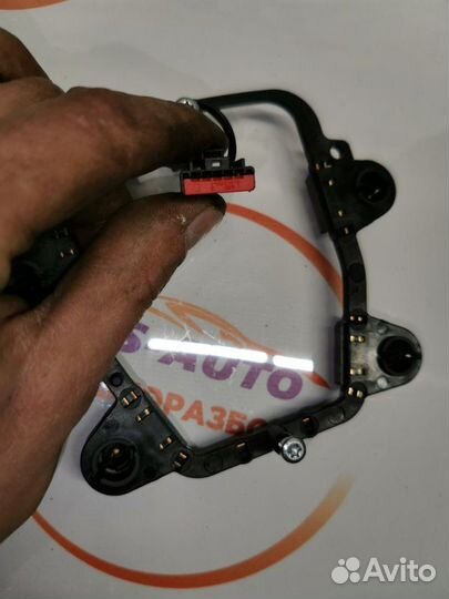 Контактная группа сигнала Ford Focus 2 1.6 shda