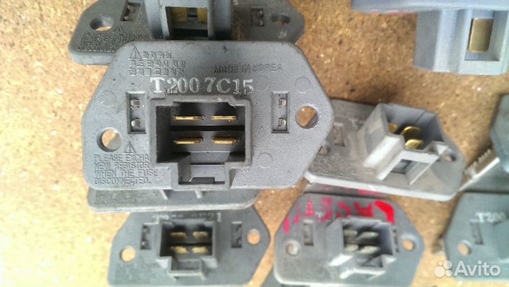 Резистор отопителя Шевроле Aveo T200 2003 - 2008