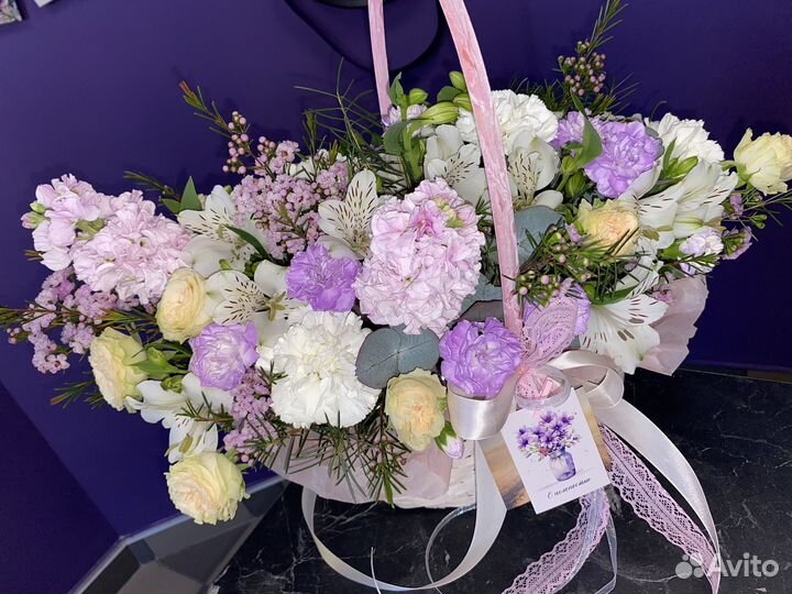 Цветы,букеты,композиции с доставкой по городу