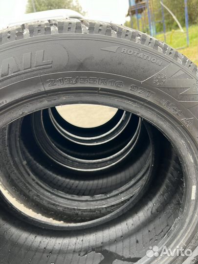 Landsail Winter Lander 215/55 R16