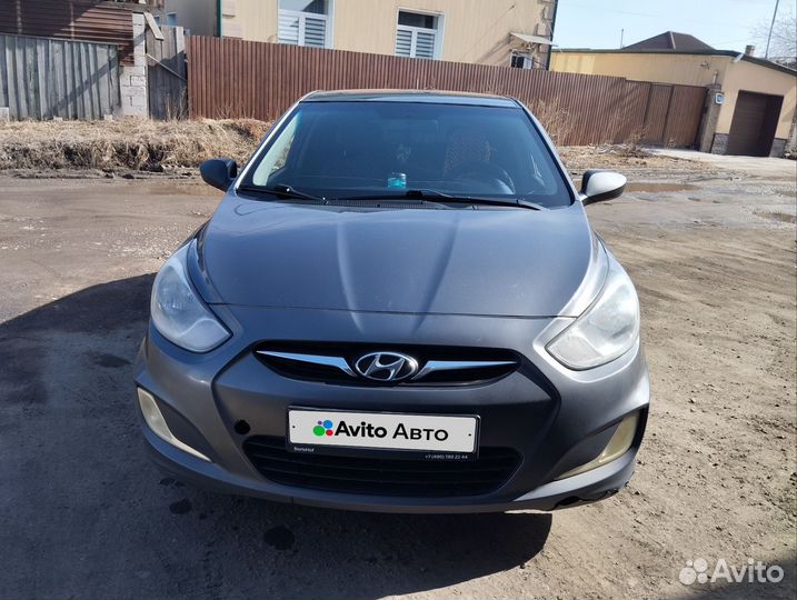 Hyundai Solaris 1.6 AT, 2013, 345 000 км