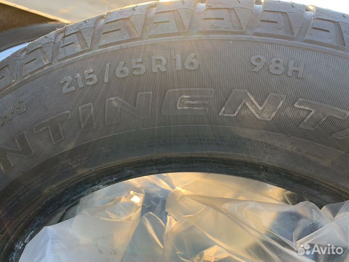 Continental ContiCrossContact LX 215/65 R16