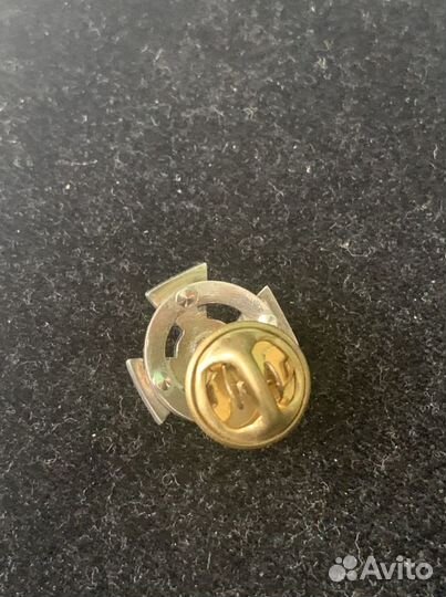 Значок Мальтийский крест