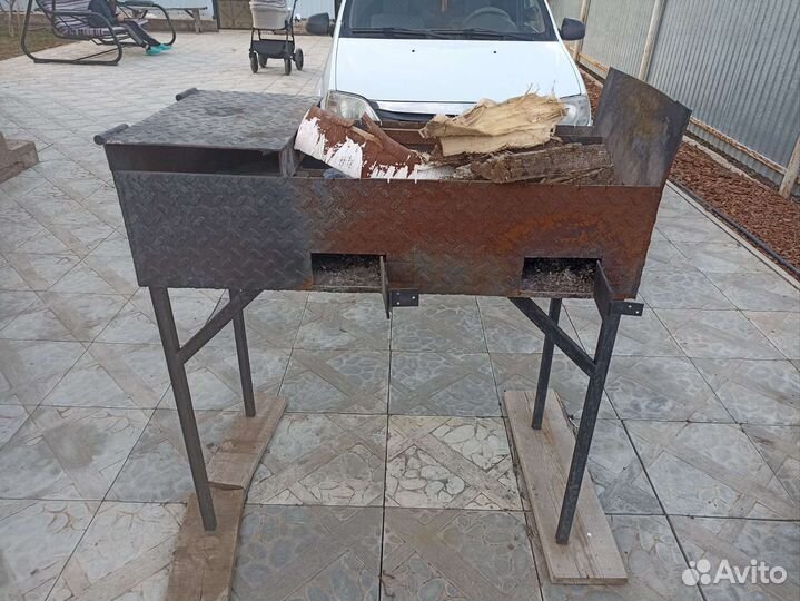 Продам мангал с двойным дном