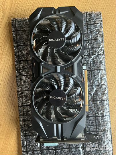 Видеокарта Gigabyte GV-N960 wf2 -4gd