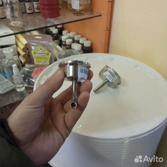 Носик со связью с атмосферой 1,5