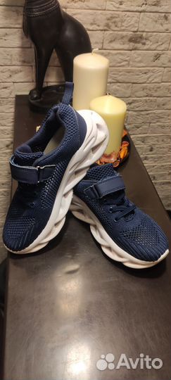 Кроссовки для мальчика 35