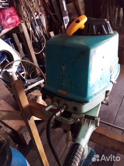 Лодочный мотор прибой 5 л.с