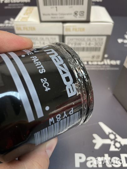 Фильтр масляный PY8W14302 Mazda