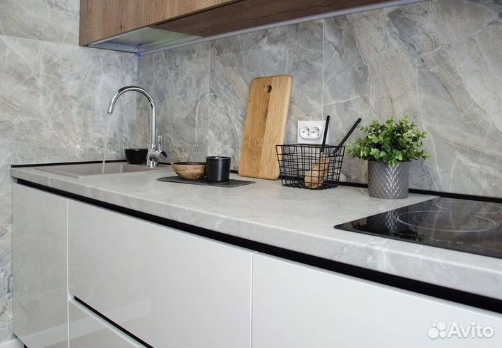 Кухня в стиле хай тек