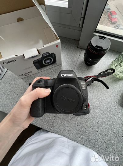 Зеркальный фотоаппарат canon 6d mark ii body