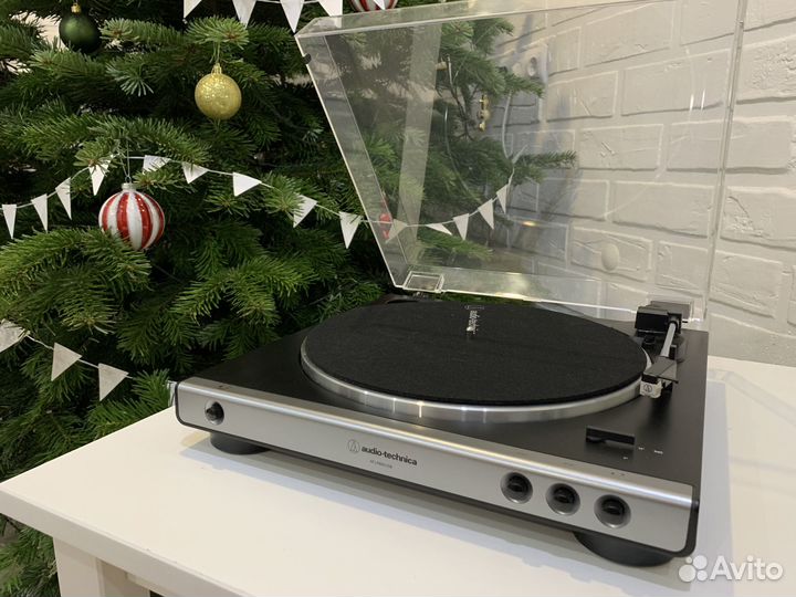 Виниловый проигрыватель Audio Technica AT-LP60USB