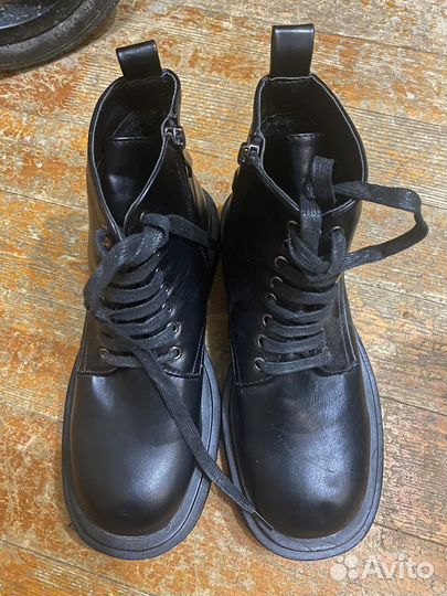 Ботинки демисезонные 38