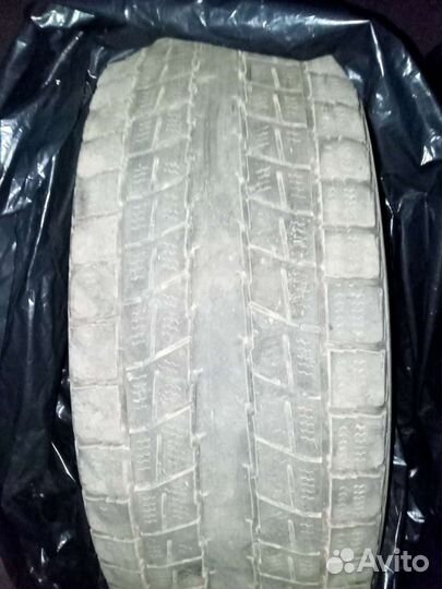 Dunlop Winter Maxx 215/60 R17