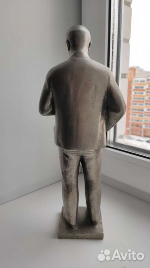 Ленин статуэтка