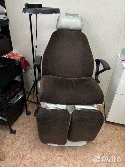 Педикюрное кресло с электроприводом