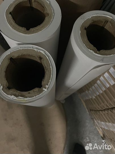 Продам остатки газетной бумаги на втулке