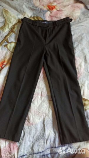 Костюм тройка на мальчика рост 134-140 размер 32