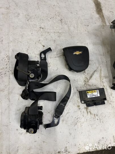Комплект подушек безопасности chevrolet aveo t300