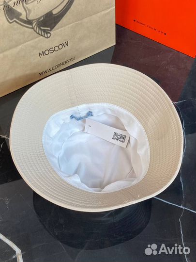 Панама Prada