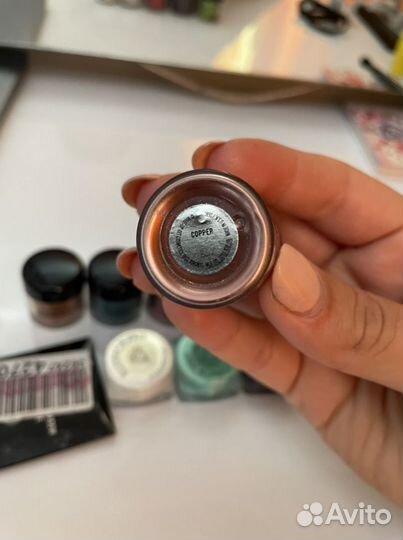 Пигменты для макияжа